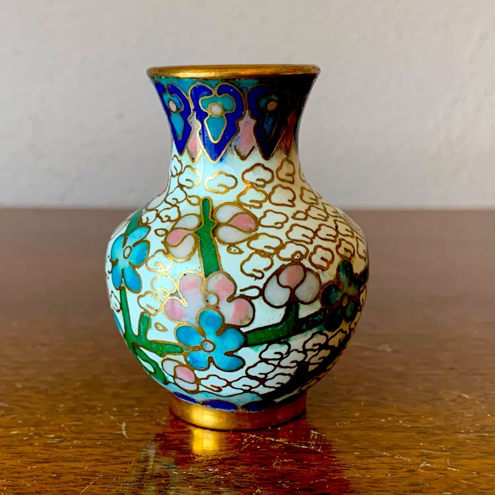 Tiny Vase